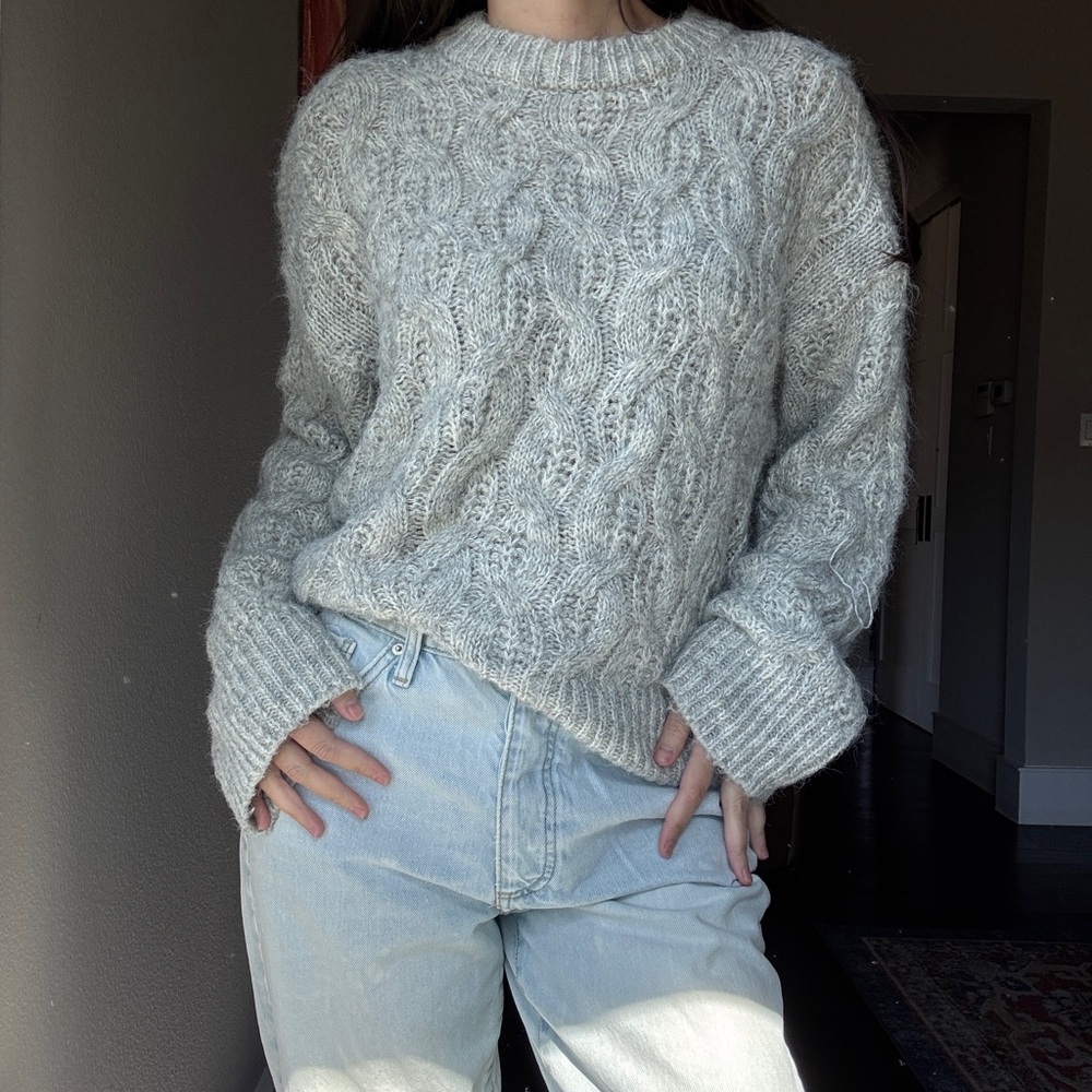 Cozy Oversized Cable Knit Sweater - Gray - Grannycore - Soft Girl style